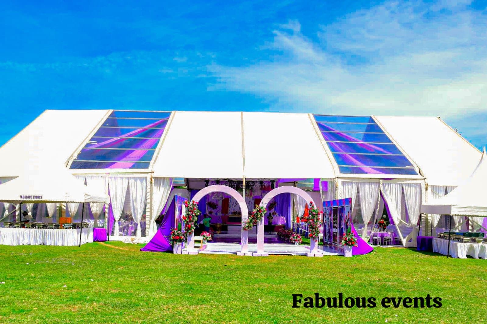 Our Miluxe Tent — spacious, stylish and built to transform any event into a memorable experience. From weddings to corporate events, we create spaces that truly stand out.